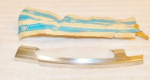 GM Chevrolet Buick Oldsmobile Pontiac Cadillac Nuevo de Lote Antiguo Moldura Desconocida 9777371 - Imagen 1 de 6