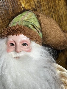 Vintage Elfe Puppe Figur weißer Bart gelockte Zehen Sammlerstück Urlaubsdeko - Bild 1 von 7
