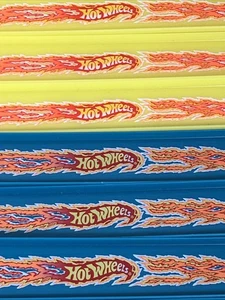 Hot Wheels Straight Track Lot Of 9 Yellow 5 Blue 20" Lengths 1 Blue Loop 23.5" - Picture 1 of 24