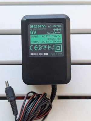 Adaptador de corriente alterna original Sony 220-230V CA 6V DC 800ma - En muy buena condición (AC-MZ60A) Foto 1 de 4