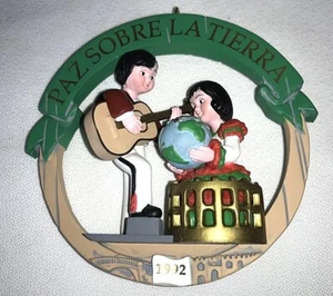 Hallmark Ornament 1992 Second In Peace On Earth Series Spain - Picture 1 of 12