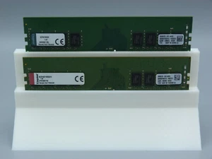 2x 4GB Kingston KCP421NS8/4 DDR4 2133 MHz PC4-17000U PC RAM - Bild 1 von 2