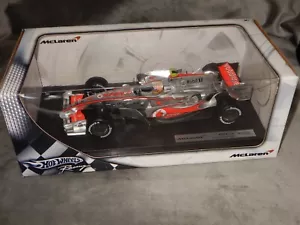Hot Wheels F1 1:18 L Hamilton McLaren Mercedes MP4-22 2007 (Early Season Version - Picture 1 of 8