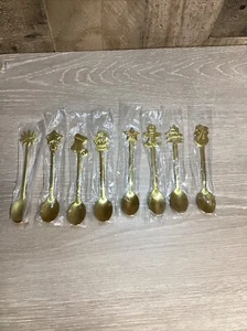 32 Stück Edelstahl Dessertlöffel Weihnachten Metall Löffel Set für Latte - Bild 1 von 4