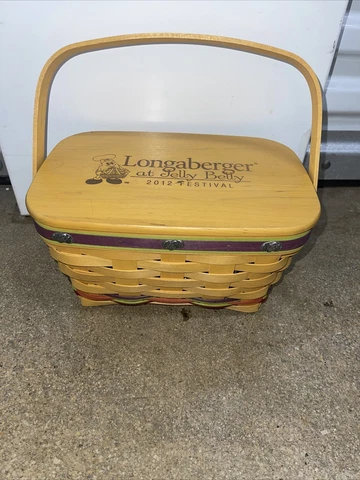 longaberger basket jelly belly 2012 excellent W/ Liner , Lid and Plastic Insert Cover