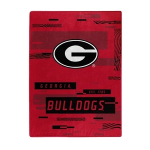 Georgia Bulldogs 60" x 80" Digitize Royal Plush Blanket. - Picture 1 of 1