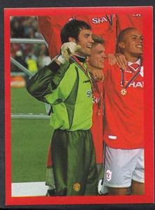 Futera Football Sticker - Europe 2000 - Man Utd - No 37 - Massimo Taibi - Picture 1 of 1