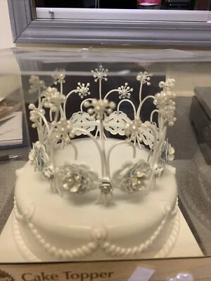 Топпер для торта с жемчугом Wilton Crown - Изображение 1 из 4