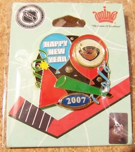 2007 Atlanta Thrashers Party New Year's pin - Picture 1 of 2