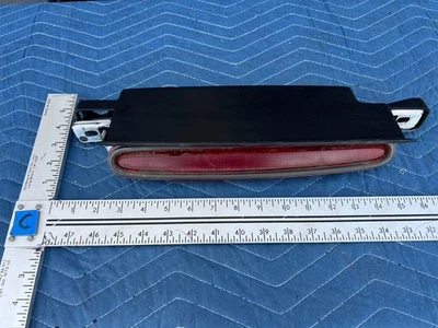 Pontiac G6 2006-2010 tercera luz de freno de montaje alto OEM 15862413 #32DU Foto 1 de 4