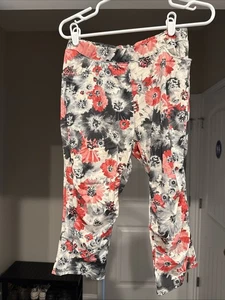 Eiffel Flowers Capri Leggings Girls Poppy Garden Size Large - Picture 1 of 4