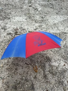 RARO OMBRELLO VINTAGE ANNI 80 OLE MISS REBELS NCAA VECCHIO LOGO SBIADITO LEGNO INDOSSATO NCAA VINTAGE - Foto 1 di 9