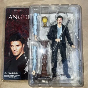 Angel Season 2 Action Figure Destiny Battle Damaged Angel - Picture 1 of 1