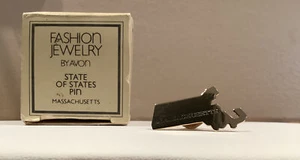 New! Avon State of States Pin - Massachusetts - Picture 1 of 3