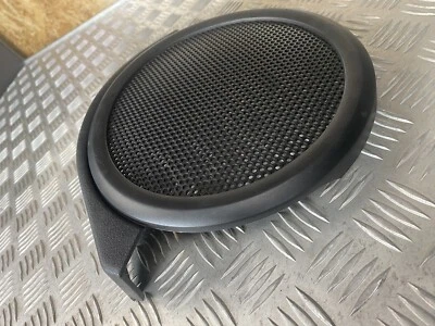 JEEP COMPASS CRD LIMITED 2011-16 FRONT LEFT DOOR SPEAKER COVER GRILLE 1AW73TRMAA - Image 1 of 4