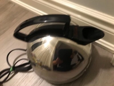  Tetera eléctrica Sunbeam vintage cromada hecha en Canadá - 1500 vatios Foto 1 de 4