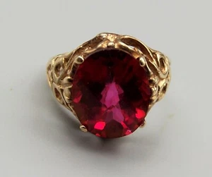 Vtg 10K Gold Synthetic Ruby Ring Sz 5.75 Cushion Cut Ornate Setting Bezel Estate - Picture 1 of 7
