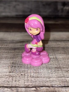 STRAWBERRY SHORTCAKE RASPBERRY TORTE FIGURE 2.5" SCENTED FIGURINE DOLL 2009 TOY - Picture 1 of 4