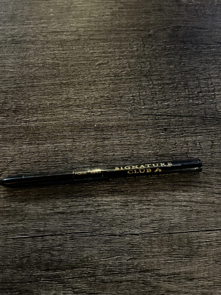 Signature Club A Easy To Use Lip Pencil New Sealed - Image 1 of 2