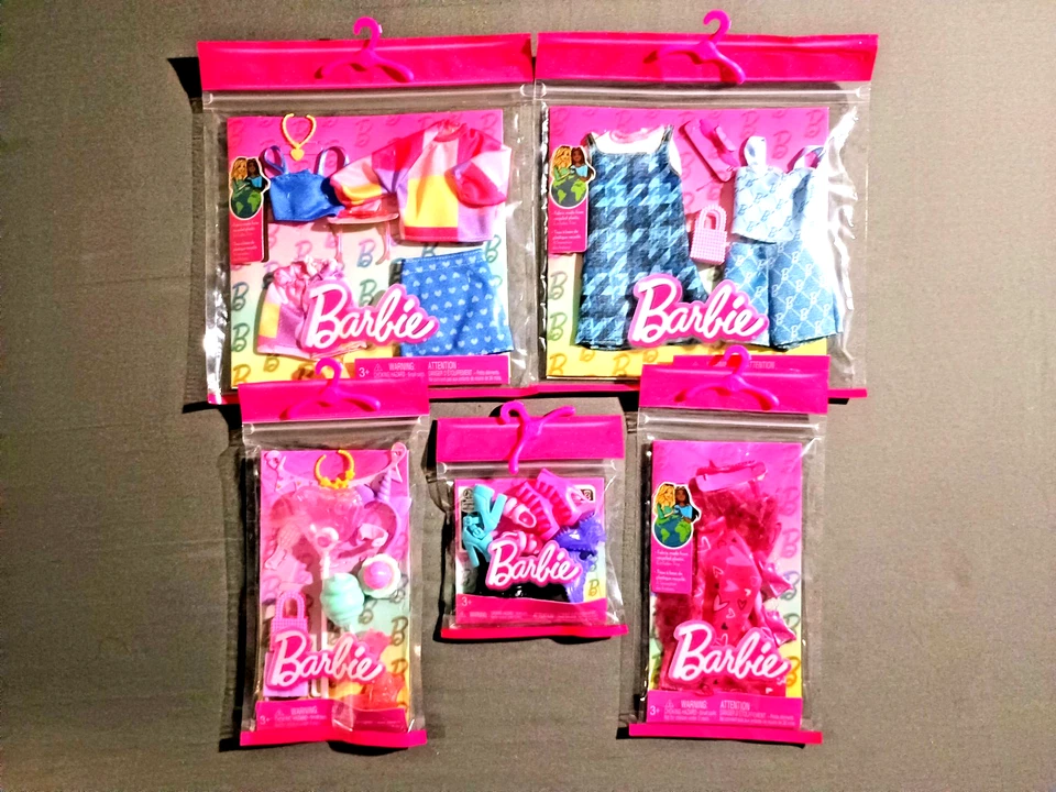 (Lote de 5) Nuevos conjuntos de ropa Barbie Fashions - Se adapta al tamaño de muñeca: 11,5 pulgadas/A15 Foto 1 de 1