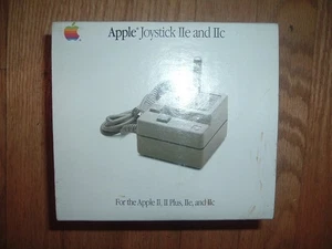 Apple Joystick IIe Y IIc Modelo A2M2012 con caja, excelente estado - Imagen 1 de 7