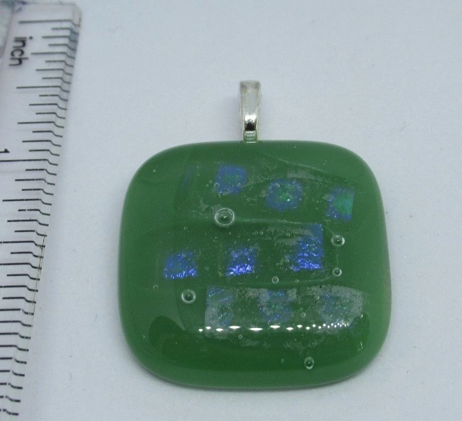 Collar colgante de vidrio dicroico fundido - mezcla verde jade y azul #351 Foto 1 de 1