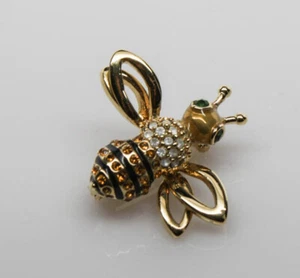 Vintage Goldtone and Rhinestone Bee Pin. Size 1 x 1. - Picture 1 of 3