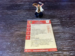Aasimar Favored Soul D&D Miniature Aberrations mini Dungeons Dragons cleric - Picture 1 of 2