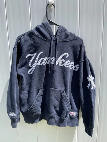 Men's Stitches MLB New York Yankees Navy Hoodie Sweatshirt Size Medium Cover
