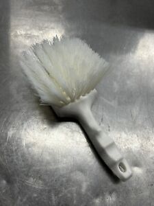 SPARTA 8” Nylon Dish Scrub Brush With Hanging Hole 