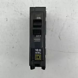 Square D QO110 - Interruttore a custodia sagomata plug-in - 10A - 1 polo - 240 Volt - Foto 1 di 10