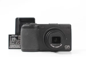 Ricoh GR Digital II 10.1MP digital Camera Black Body 22661 Shots[Exc+++] #Z4542A - Picture 1 of 12