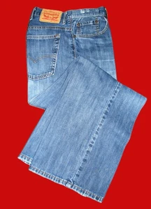 Levi's 550 Jeans Mens 40x30 Blue Med Wash 5-Pocket 100% Cotton Bootcut Relaxed - Picture 1 of 10