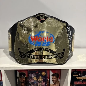 WWE Tag Team Replica Belt Signed Hart Foundation, Demolition, DX - Foto 1 di 23