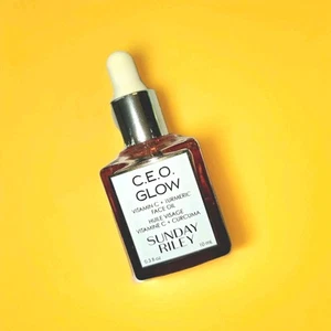 🔸️SUNDAY RILEY - CEO Glow Face Oil 0.3 oz 10 ml - Picture 1 of 6
