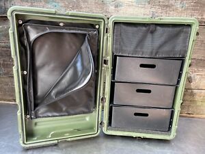 33x21x12 Hardigg Pelican Wheeled 472 Medchest 7, 3 DRAWER, Military Medical Case