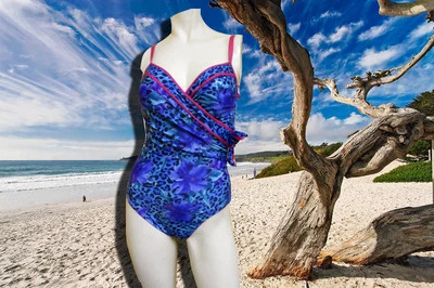 NUEVO CON ETIQUETAS GOTTEX ANIMAL AND FLOWER PRINT CON RIBETE ROSA 1 pieza TRAJE DE BAÑO TRAJE DE BAÑO talla 8 Foto 1 de 4