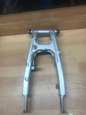 Brazo oscilante trasero OEM HONDA XR 80 R #6B40M  Foto 1 de 4
