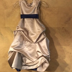 Bill Levkoff Size 3 Girl’s Bridesmaid Dress Ivory Tiered w/Royal Purple Accents - Picture 1 of 8