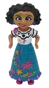Disney Encanto Mirabel Madrigal Figure Jakks Pacific Figurine 7 cm Height - Picture 1 of 7