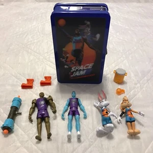 WB Space Jam: A New Legacy Actionfiguren, Accs. und 3D Versorgungsbox - Bild 1 von 7