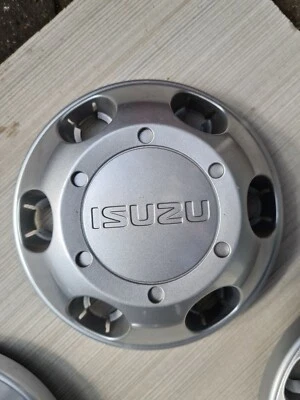 Isuzu d max centre cap new take off. - Image 1 of 2