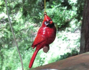 Adorno colgante pájaro cardenal rojo 4" poliestireno - Imagen 1 de 10