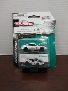 Majorette Porsche Taycan Turbo S weiß 212053153rb1 - Bild 1 von 5