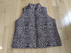 plus size leopard vest