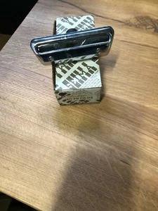  ECLAIREUR DE PLAQUE 40290603  POUR RENAULT 20 RENAULT 30 NEUF ORIGINE   - Imagen 1 de 1