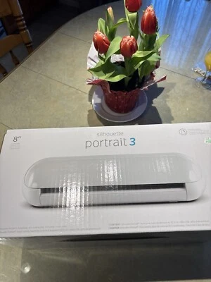 Silhouette SILHPORTRAIT34T Die Cutting Machine.  Brand New -Never Opened - Image 1 of 4