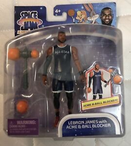 Space Jame A New Legacy - Lebron James With Acme B-Ball Blocker Action Figure