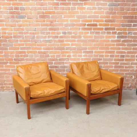 Hans Wegner AP 62 Danish Teak Cognac Pair Armchairs Cover