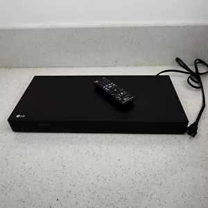 LG UP870 Ultra HD Blu-Ray Disc Player 4k 3D UHD Bundled w/OEM Remote - Picture 1 of 7